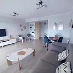 Rosahome 아파트
